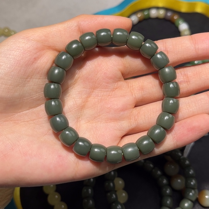 和田玉未镶嵌珠宝半成品新疆沙枣青9m