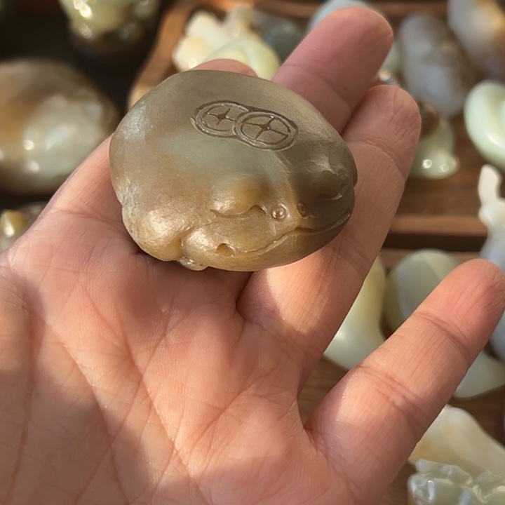 颈饰未镶嵌和田玉?**?