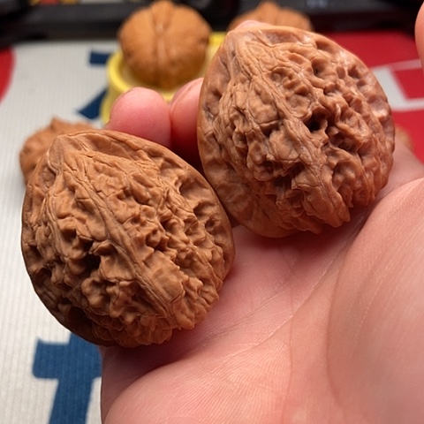 滚***丢把件文玩核桃南将石