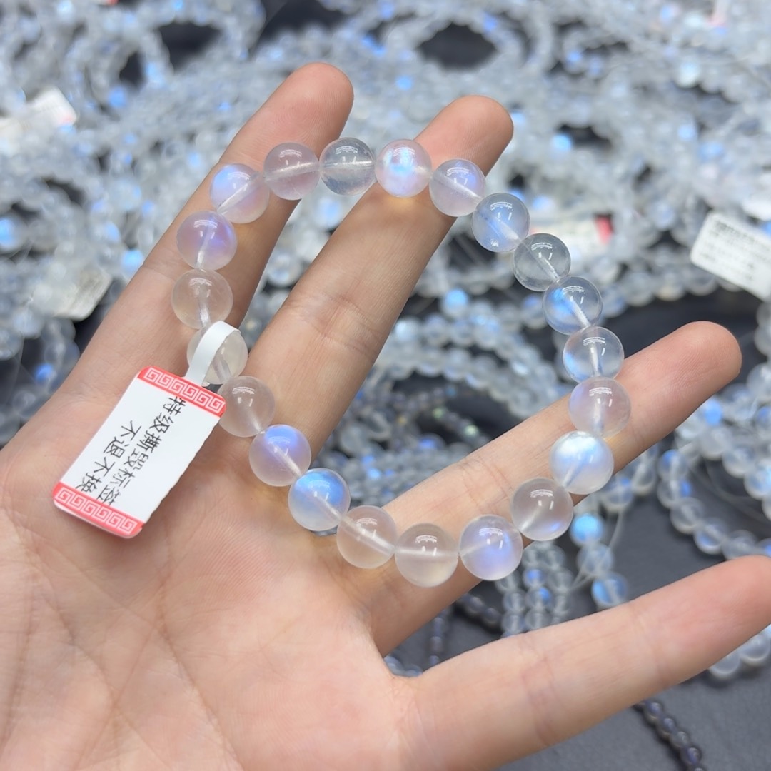 夏***丶手串未镶嵌月光石蓝月光单圈卡9mm左右