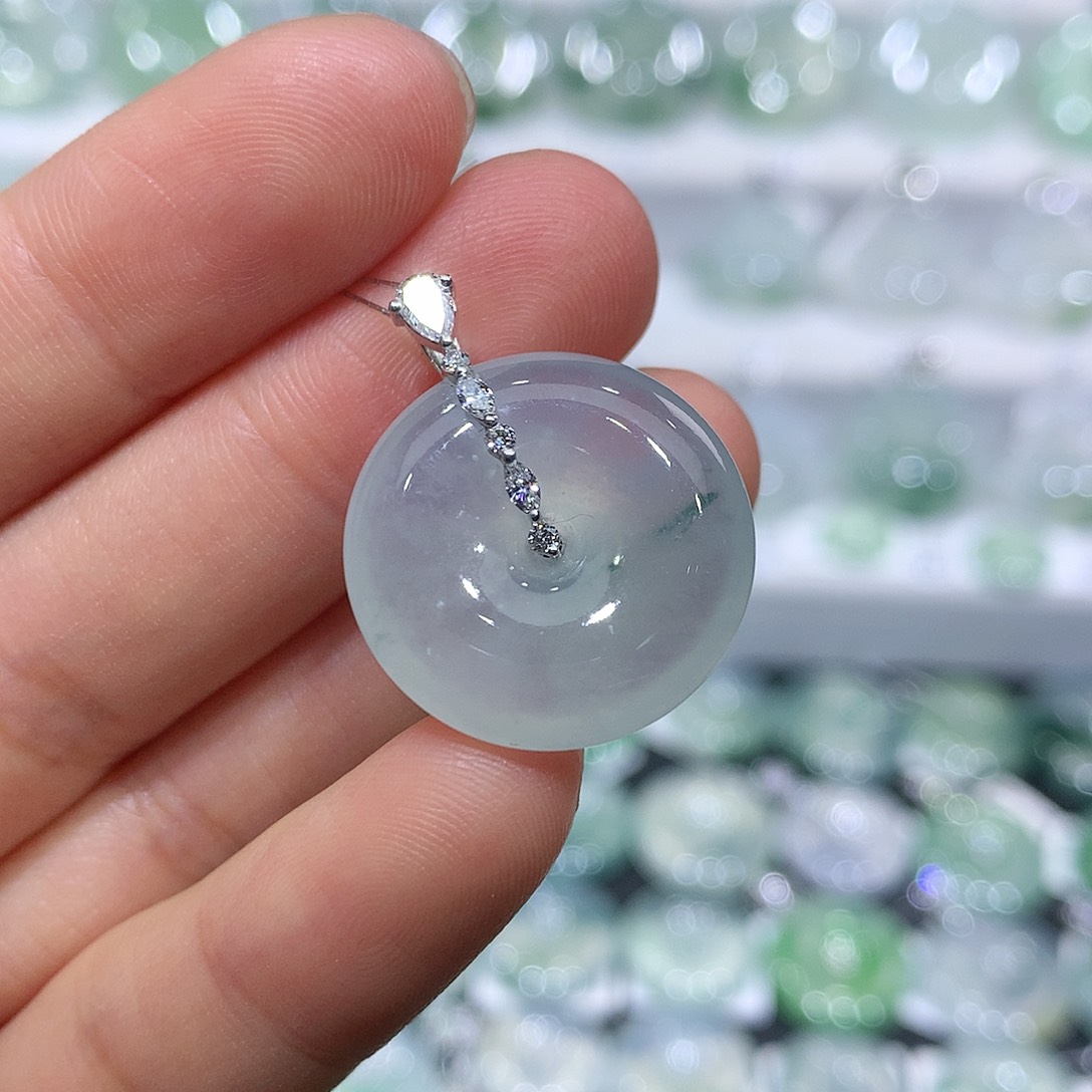 翡翠吊坠(不含链)未镶嵌