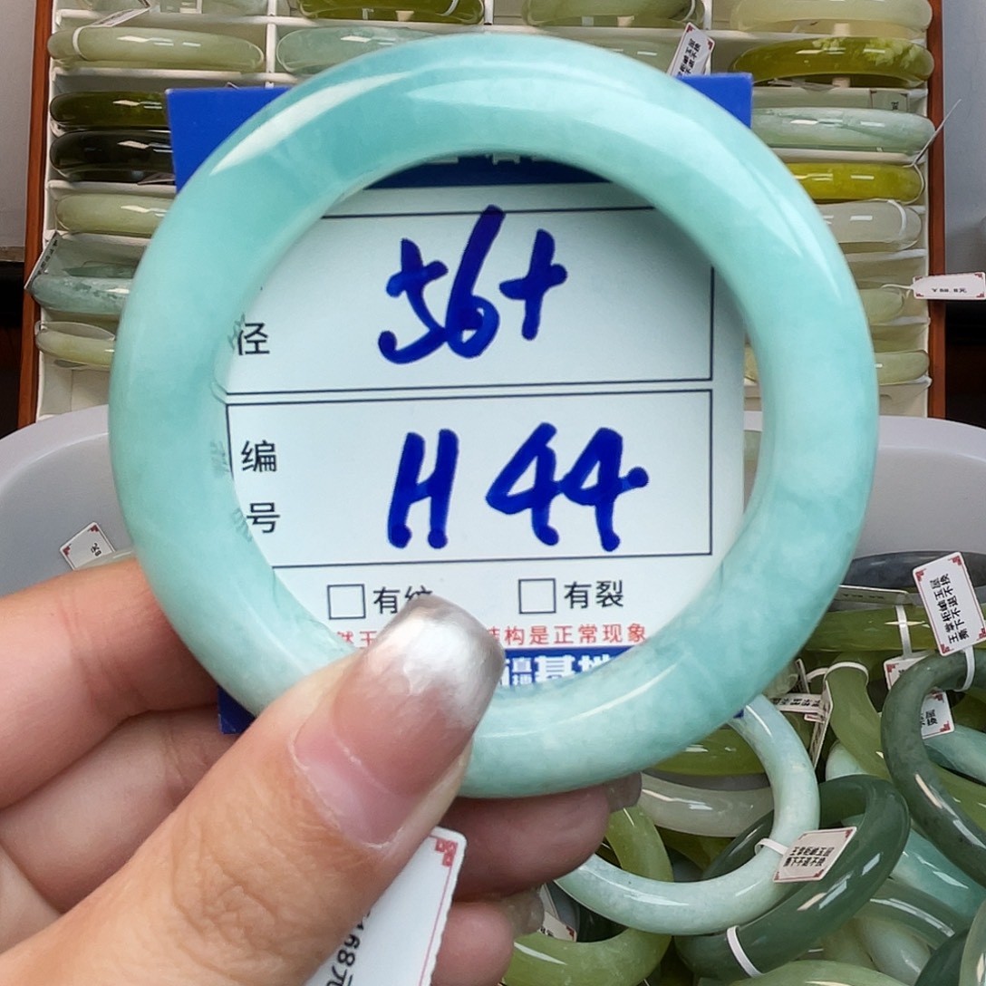 岫玉未镶嵌手镯手镯