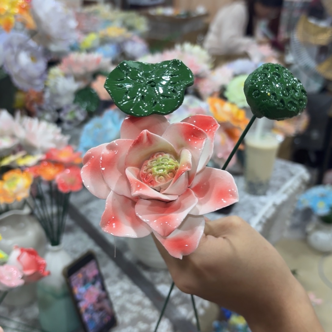 陶瓷花，拍满20发货，退款拉黑