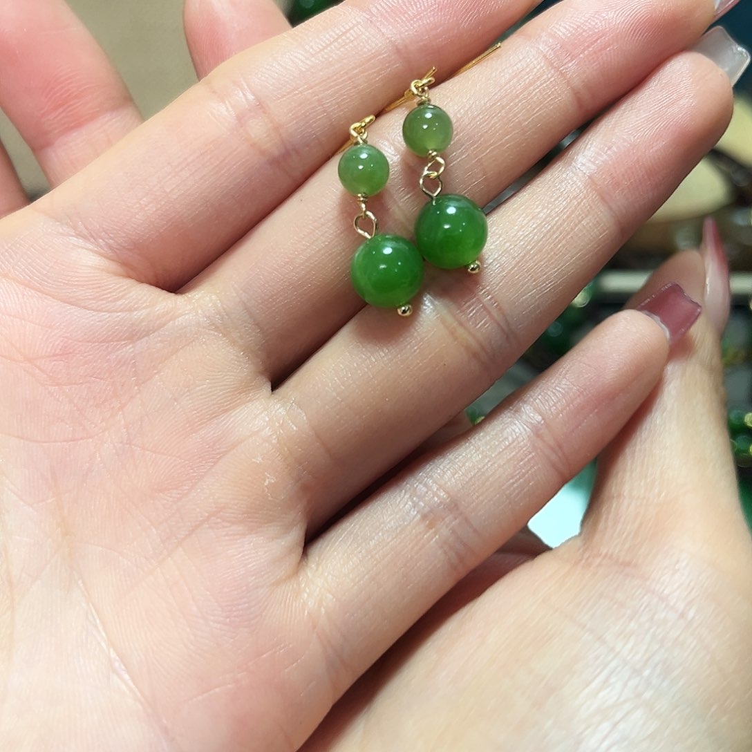 颈饰银S925镶嵌和田玉耳坠