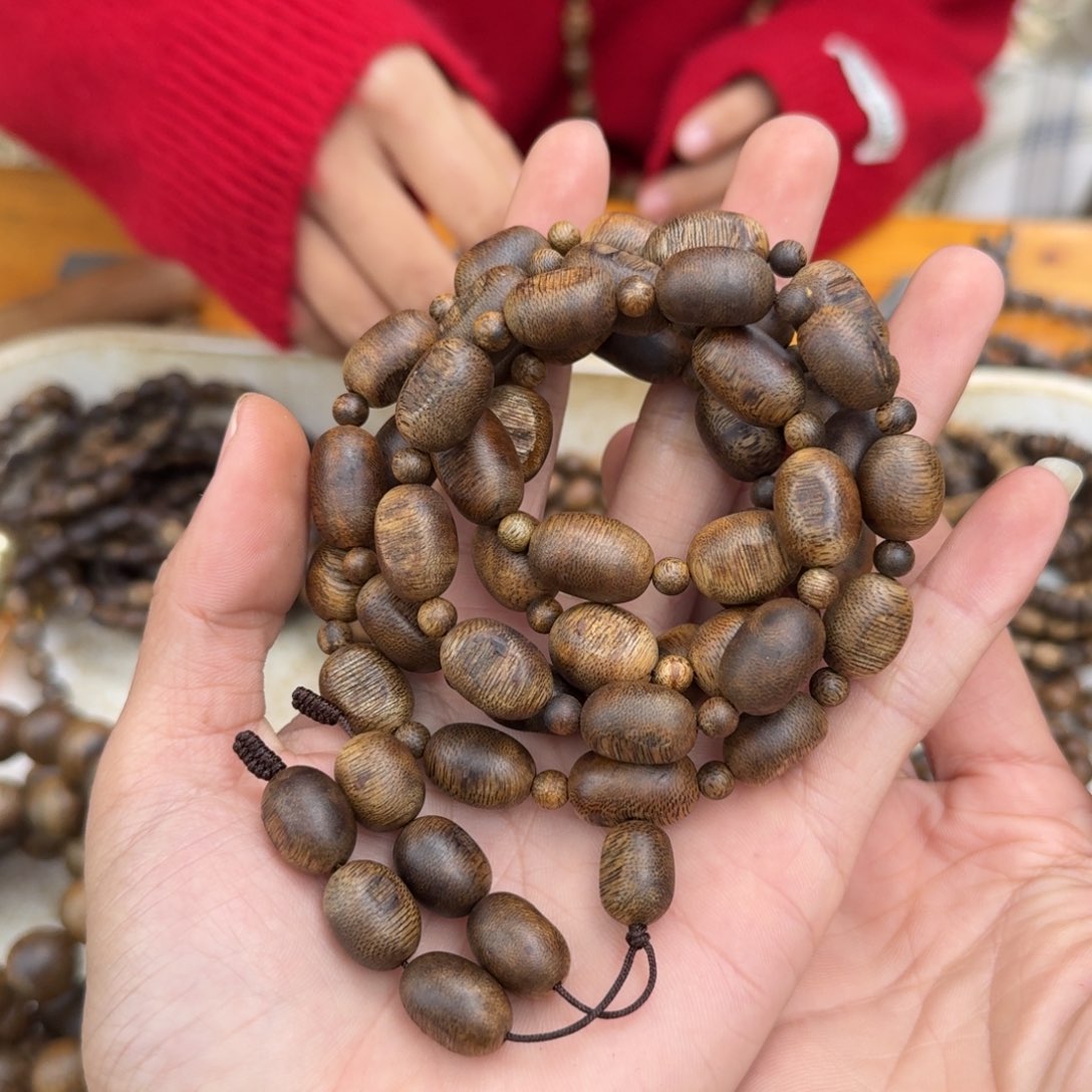 沉香手串多圈留疤37克多样性发一