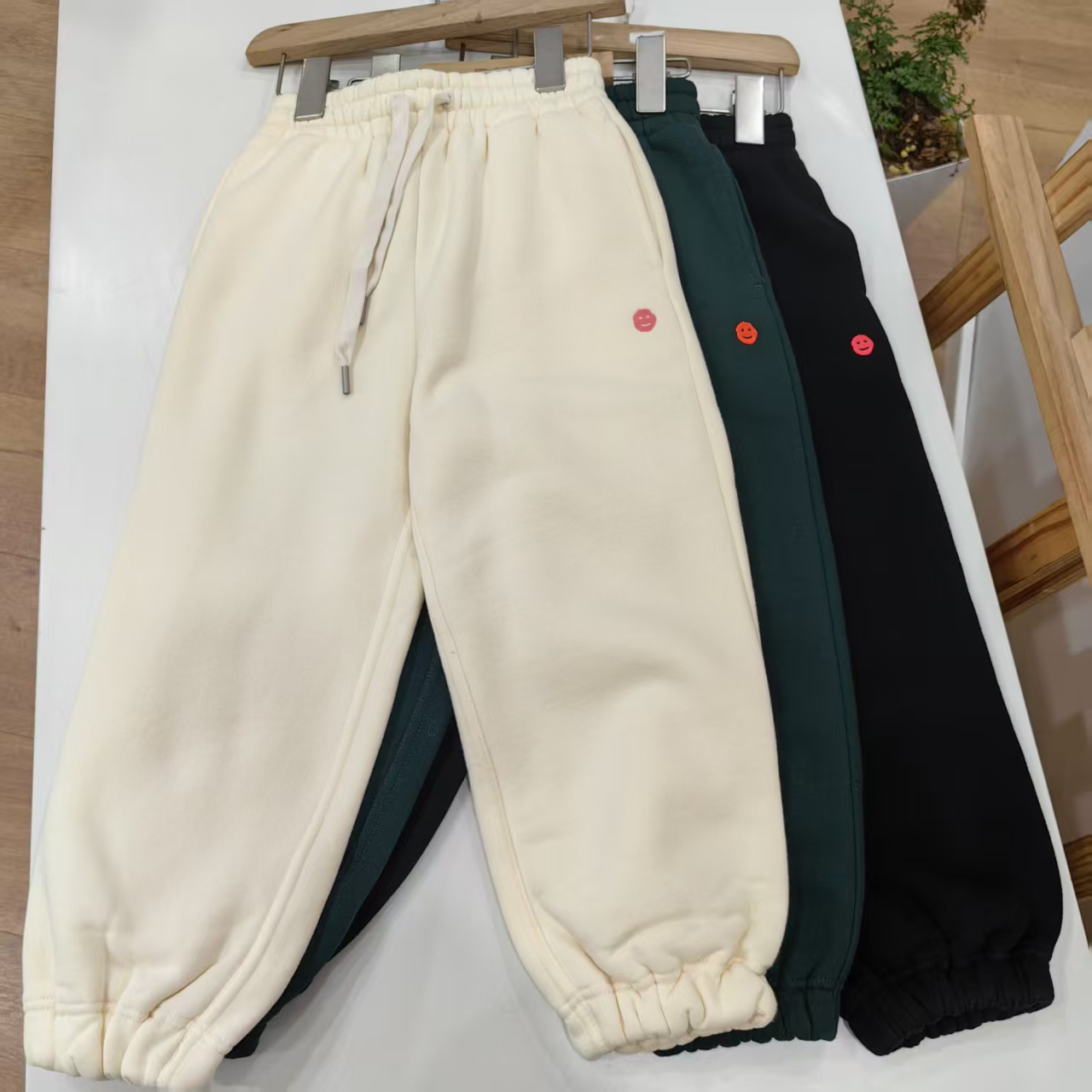 23468秋冬中大童运动裤TD