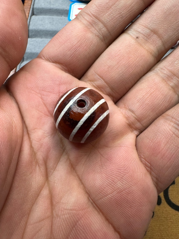 西亚大尺寸到代鬼眼玛瑙珠