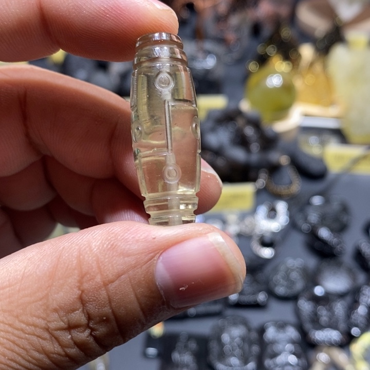 无***奇非金属利比亚天珠