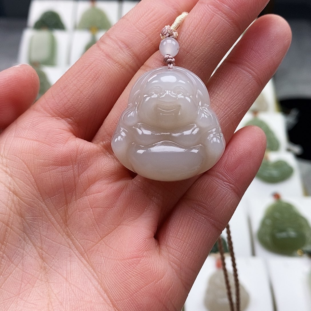 和田玉颈饰未镶嵌30