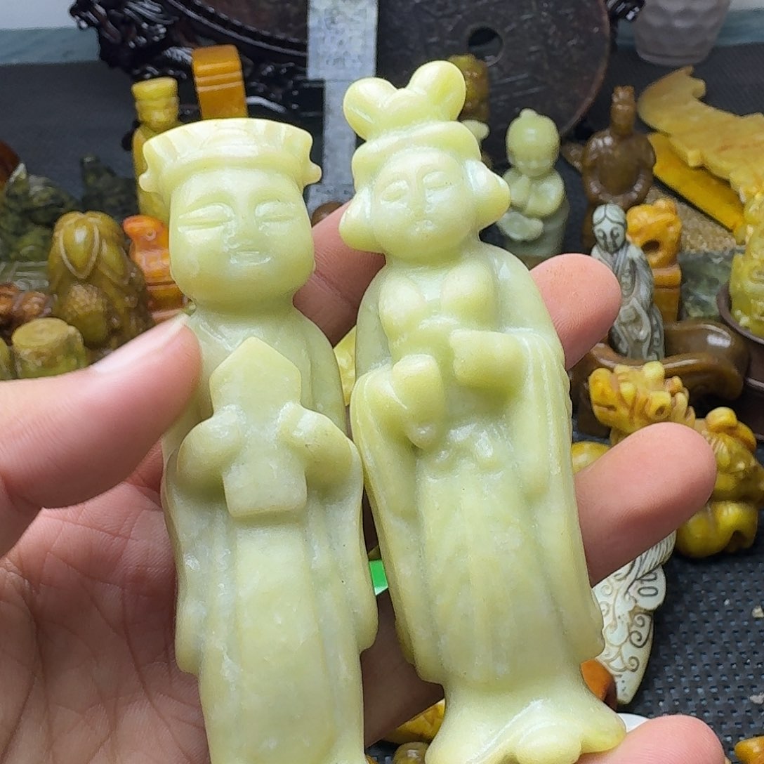 白玉菩提吊坠。。。