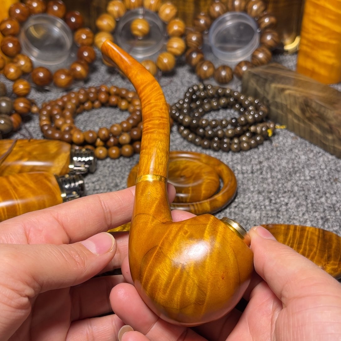 阳***意金丝楠花纹烟斗老料