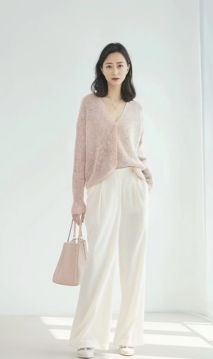 801-900【一 初白Clothing】 秋冬复古休闲百搭显瘦气质设计感女装