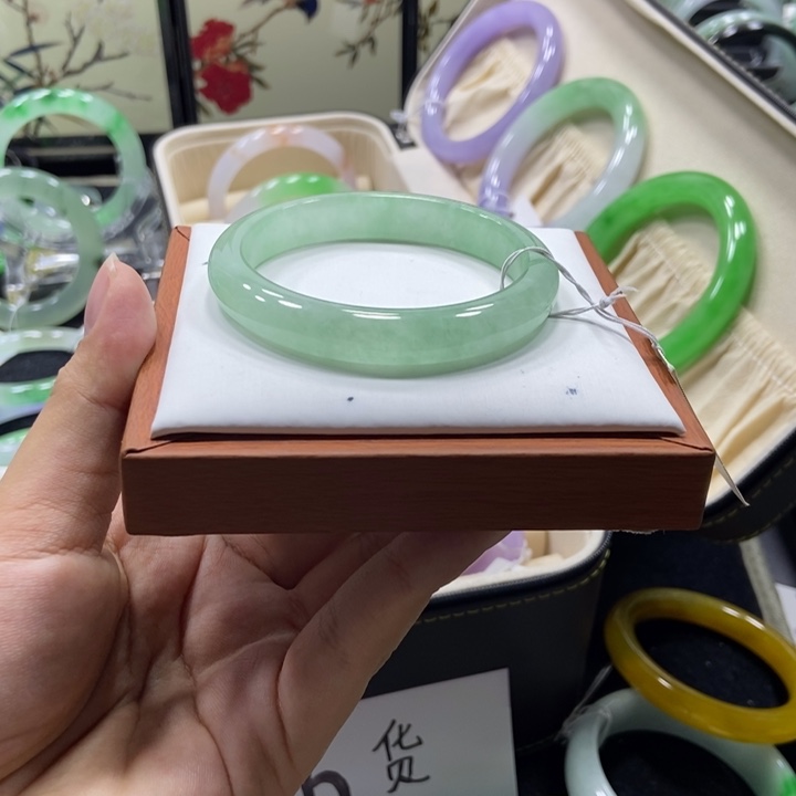 禅***味非金属53/54手镯圈口