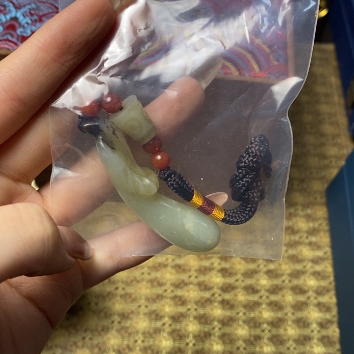 徐***良瓷片如图所示所拍即所得