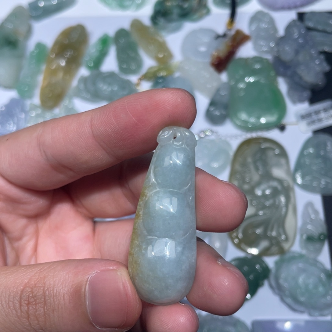 翡翠未镶嵌颈饰翡翠挂饰12