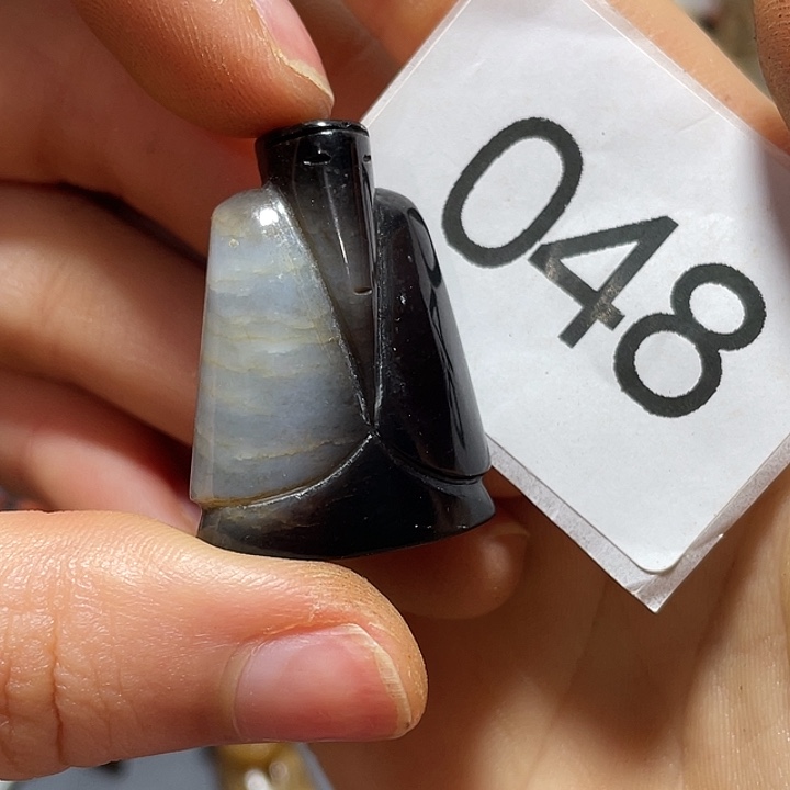 和田玉颈饰未镶嵌依*