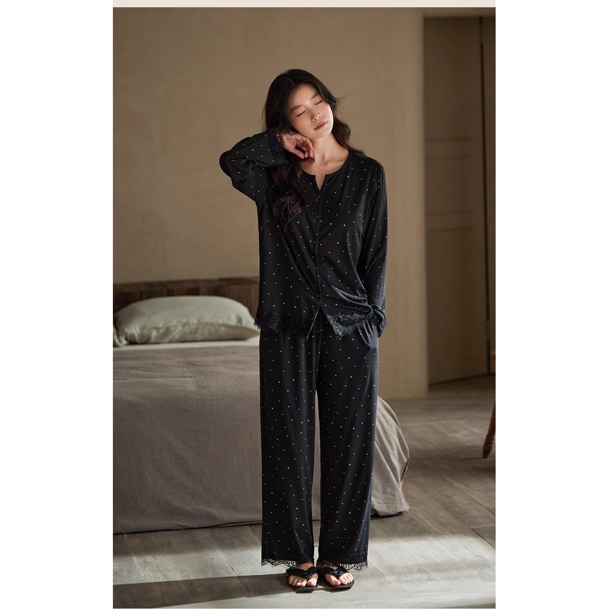 睡衣女春秋黑色v领带胸垫碎花高档休闲可外穿女士家居服套装春秋