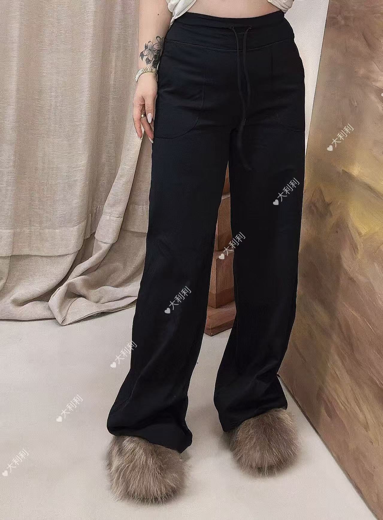 DALILI-（露露款）秋冬绒感细腻瑜伽直筒显瘦健身训练户外裤