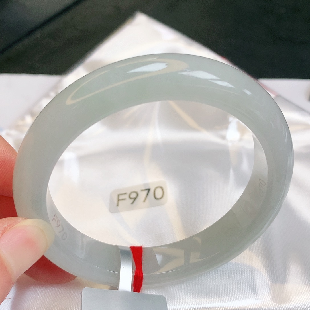 【闪购商品】翡翠手镯未镶嵌缅甸天然a货翡翠