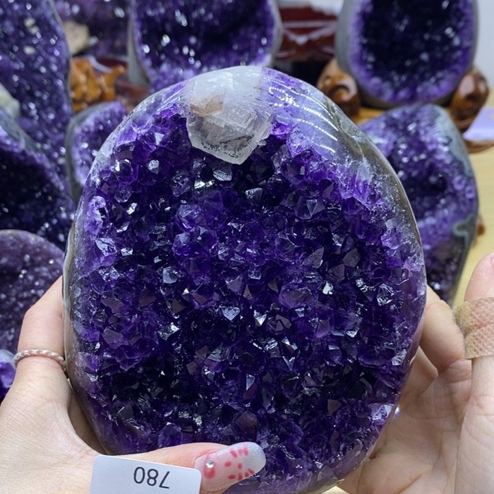 水晶大型摆件（非配饰）未镶嵌