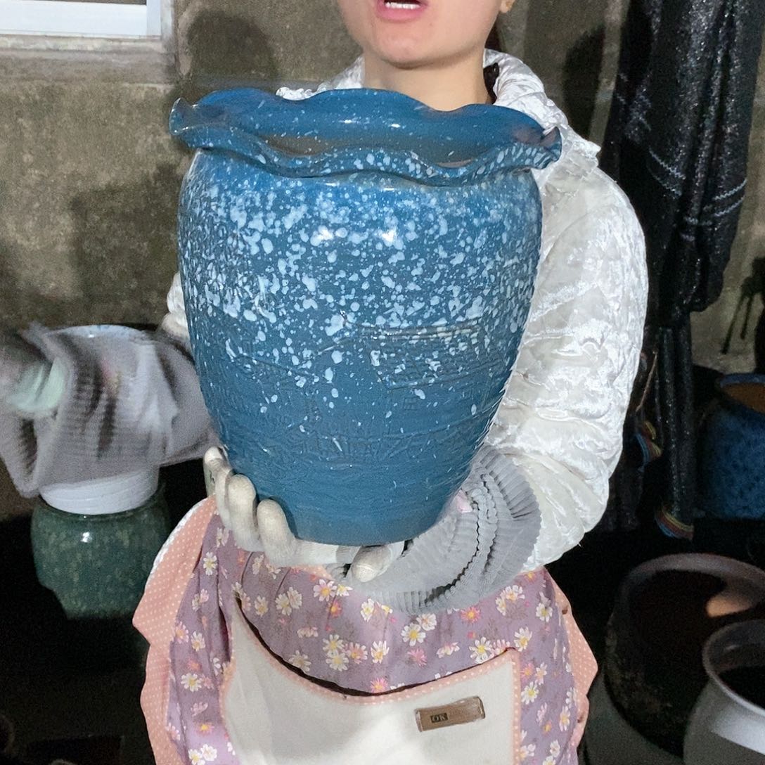 紫砂花盆瑕疵口24高27