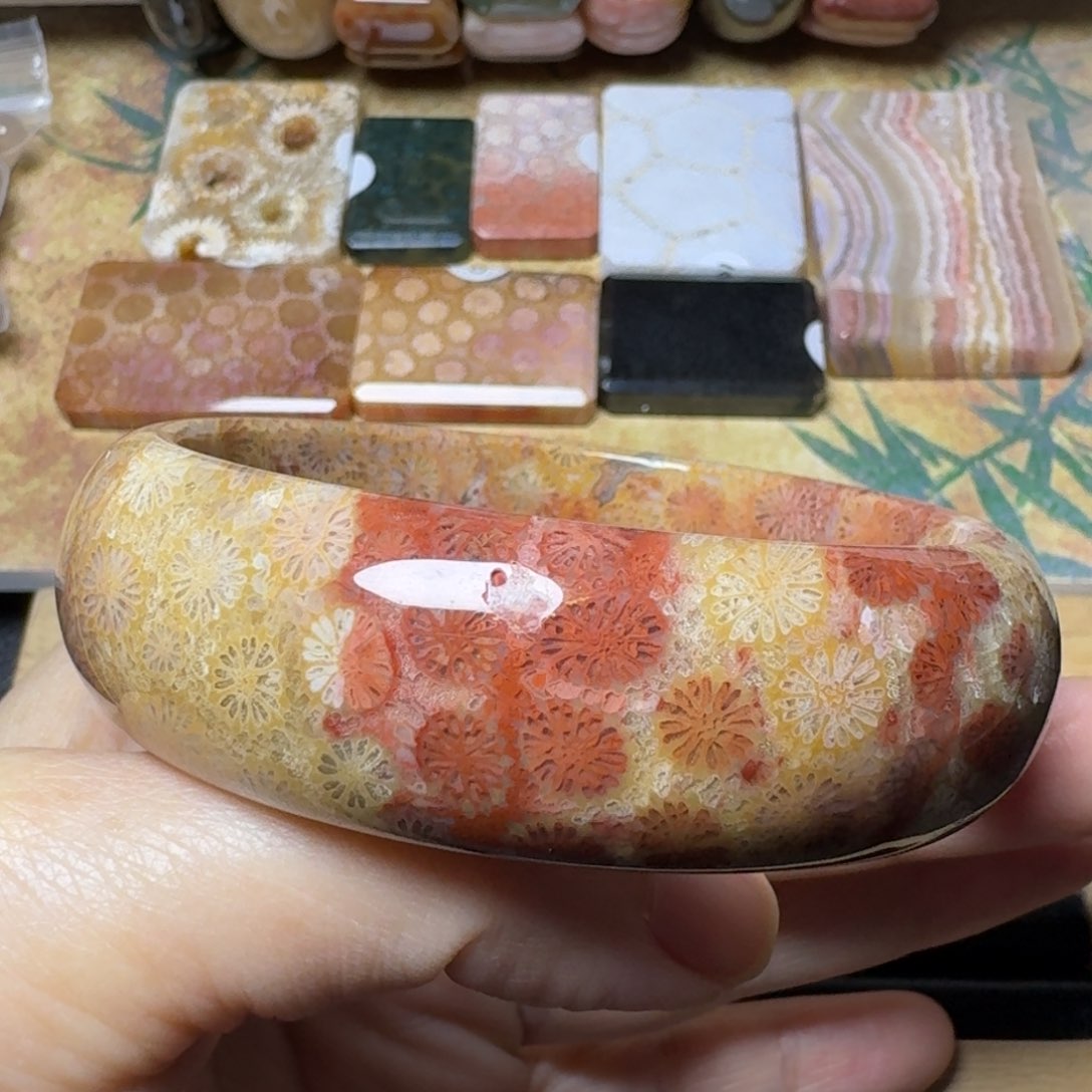 硅化玉59喜庆的红梅花儿开未镶嵌