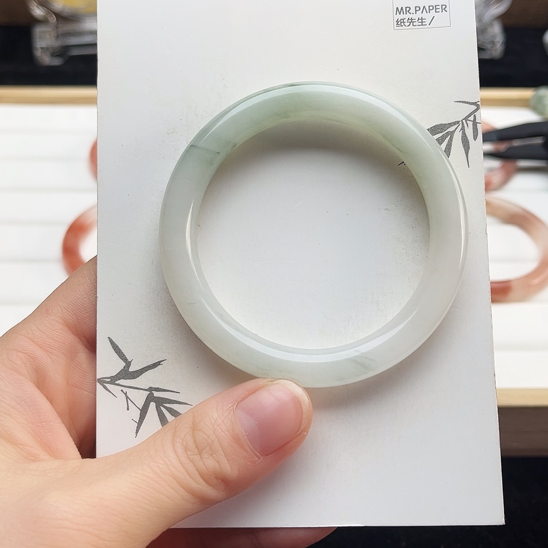 未镶嵌手镯石英质玉2