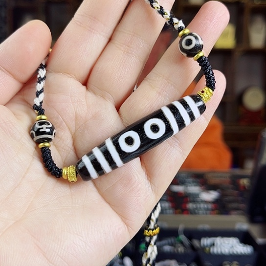 玛瑙/玉髓颈饰合金