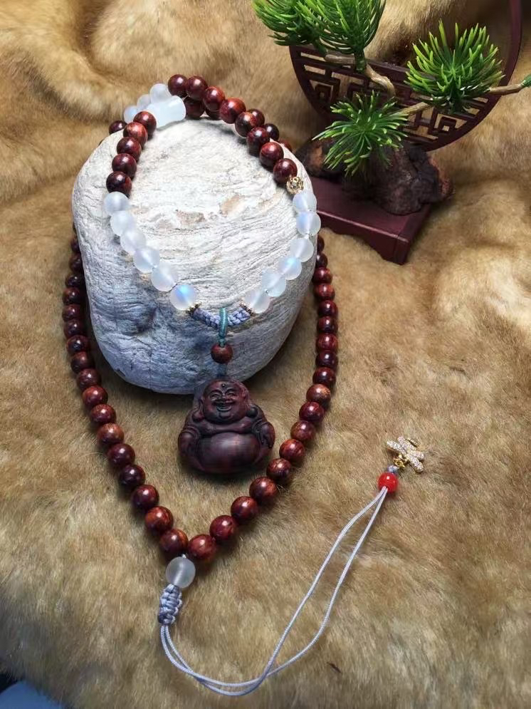 正宗海南‮油紫‬梨老料圆珠脖挂0.8*63颗《弥勒佛》吊坠车挂毛衣链