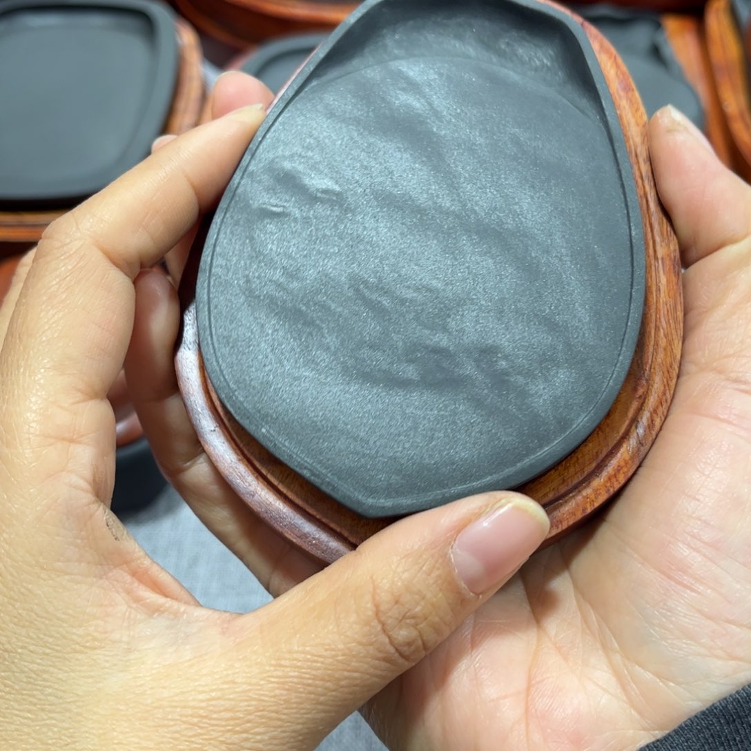 水舷坑石英肉蝉型老坑小楷砚