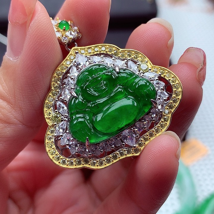 翡翠颈饰银S925镶嵌翡翠