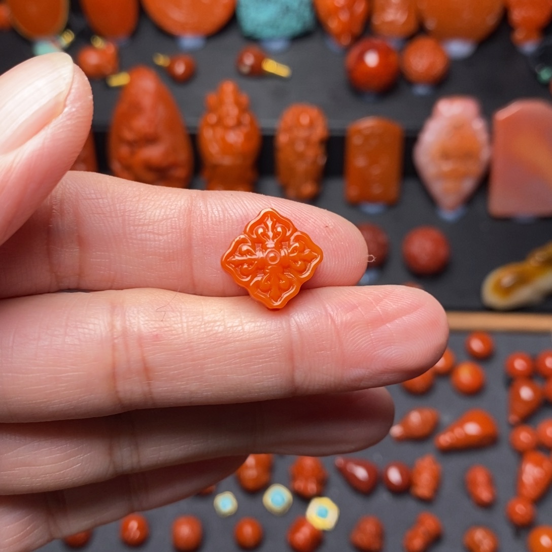 南红玛瑙配饰未镶嵌凤