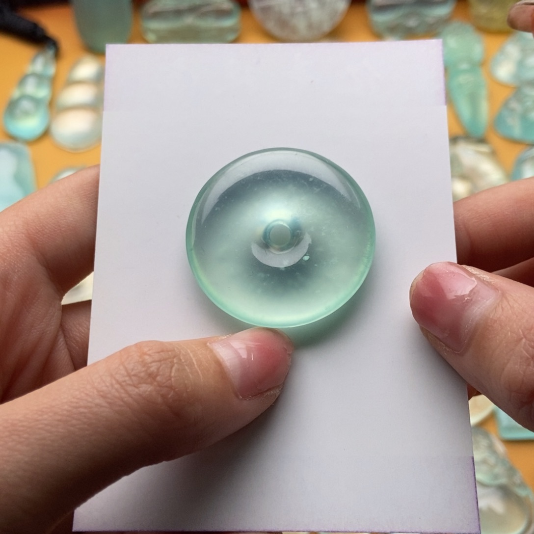 蛇纹石玉吊坠(不含链)未镶嵌扣子