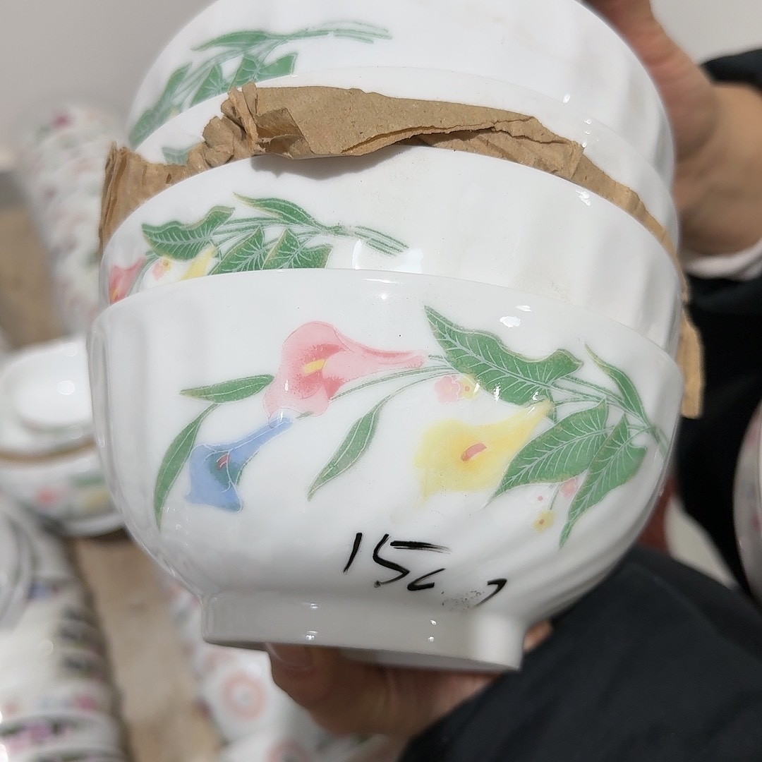 摆件r****6碗15厘米 品相好