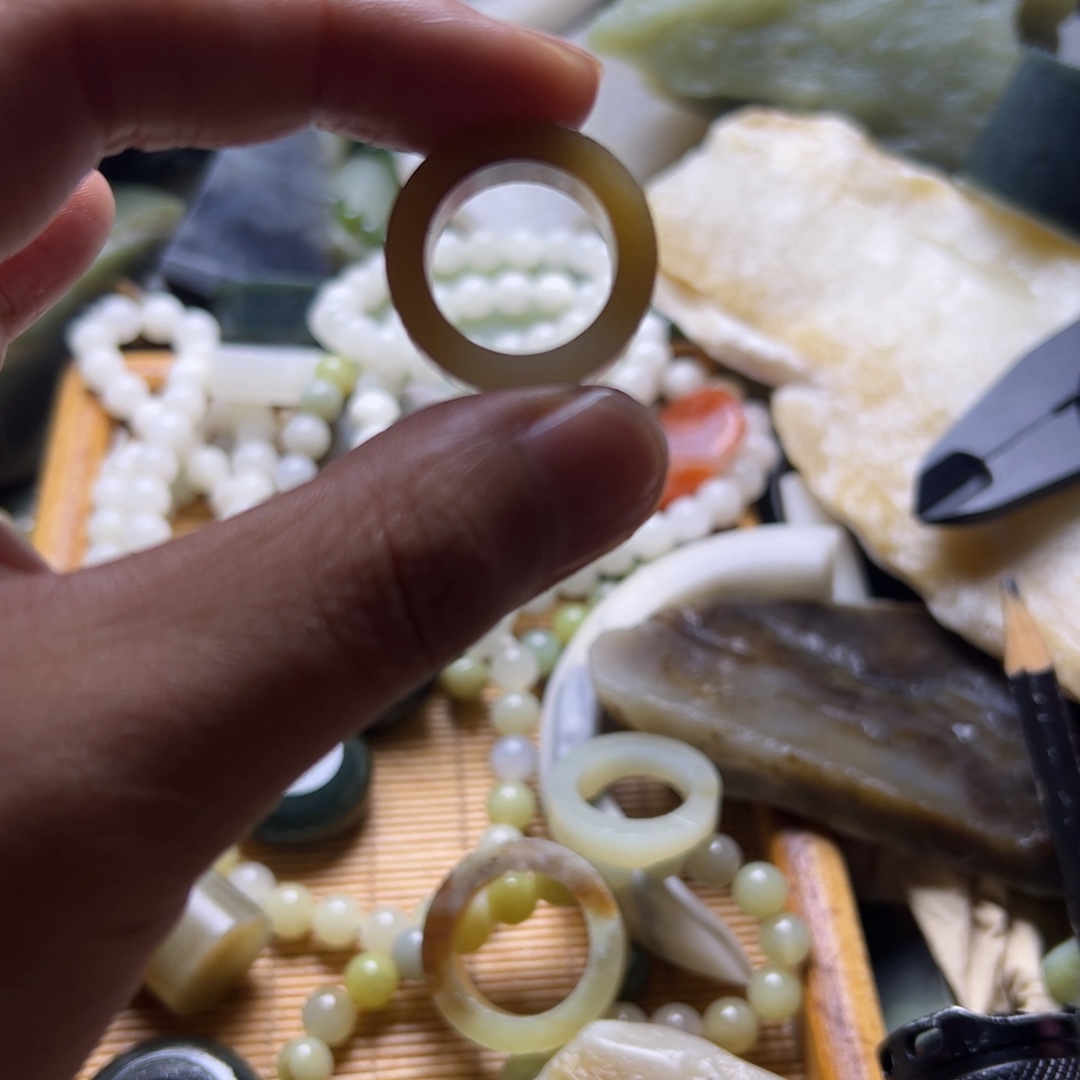 空***3和田玉（糖玉）未镶嵌挂件