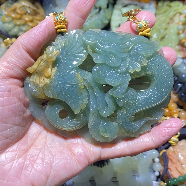 岫玉岫玉吊坠未镶嵌