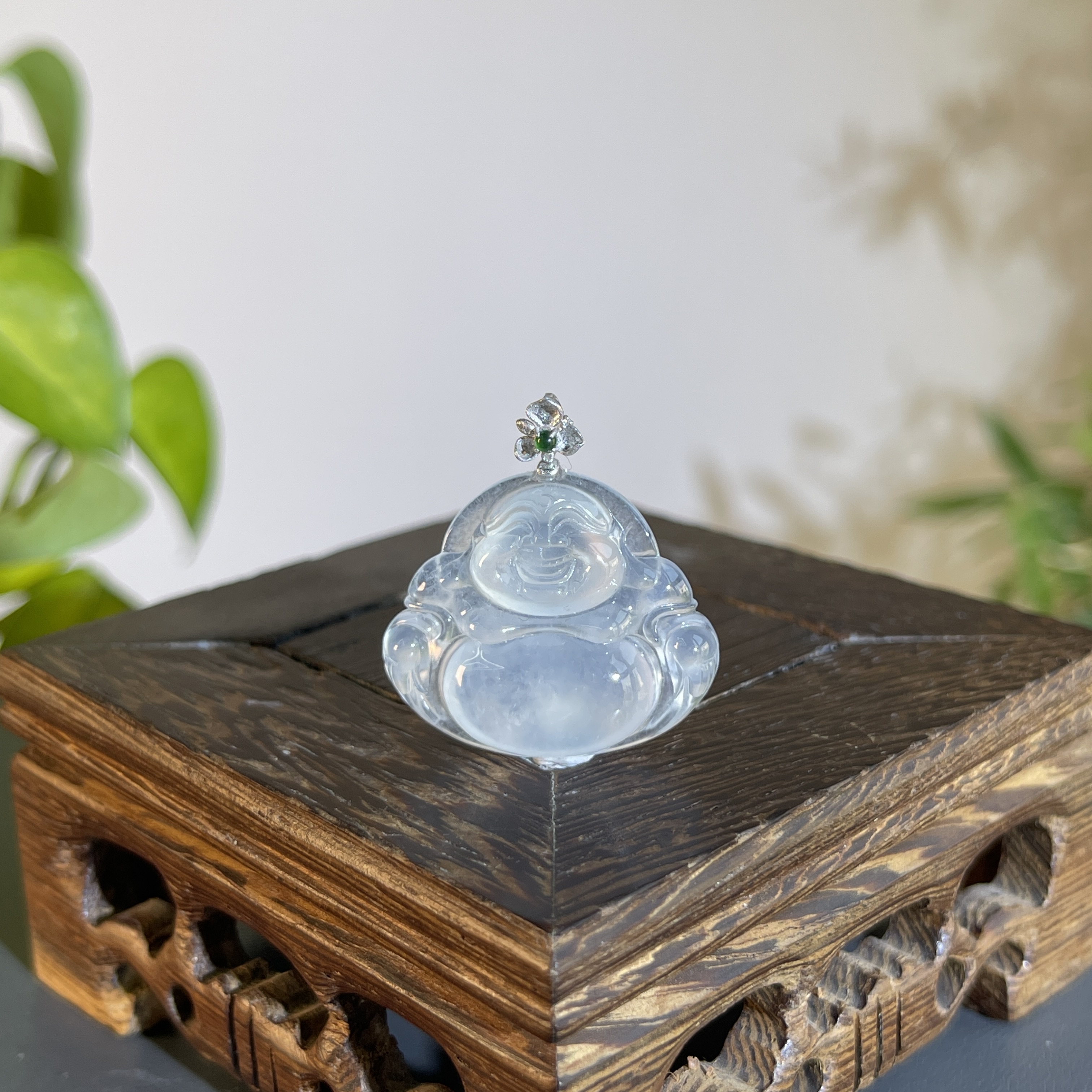 JXB13-154 天然缅甸A货翡翠 18K金钻扣佛公