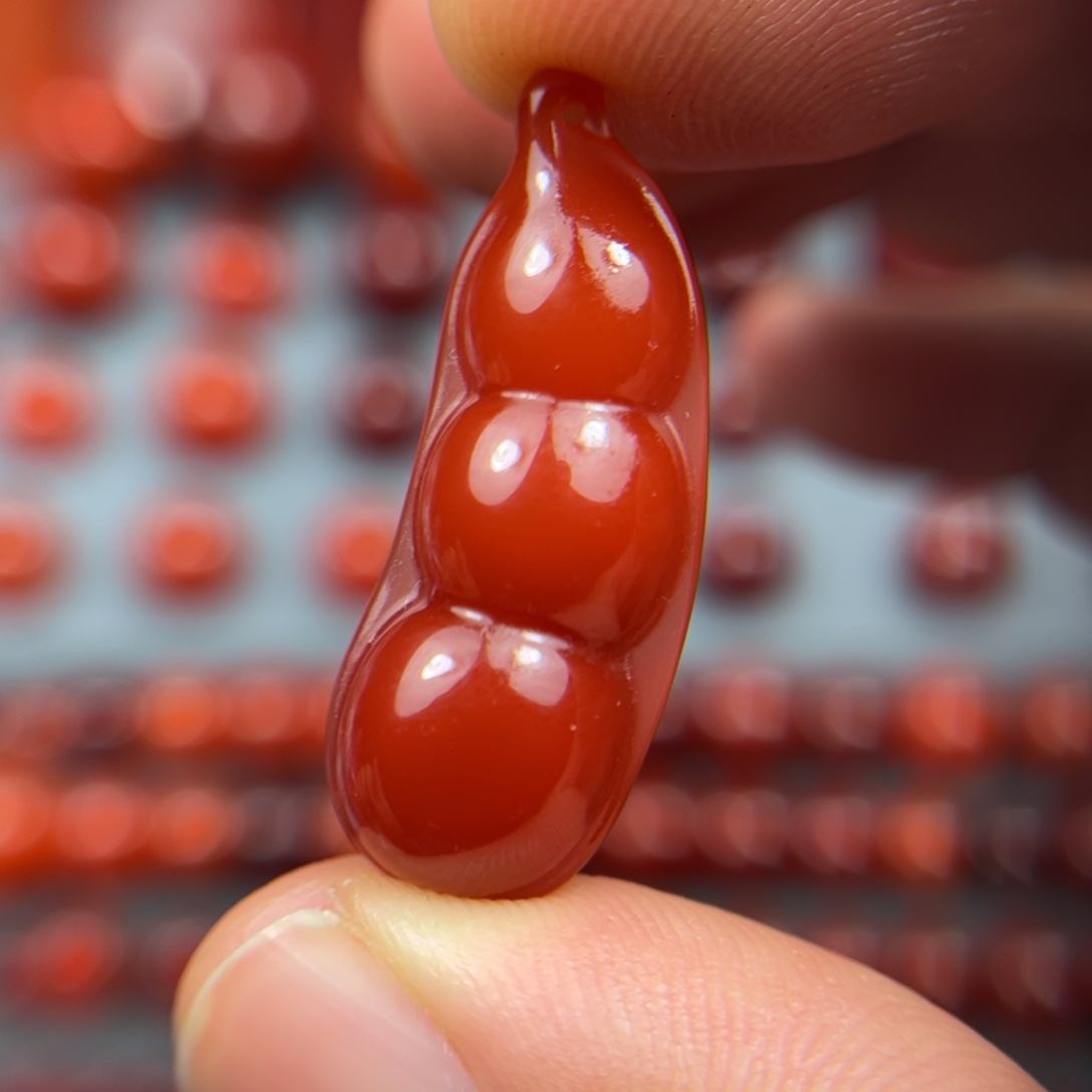 南红玛瑙珠宝奇石未镶嵌
