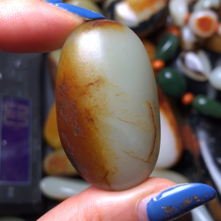 和田玉未镶嵌珠宝奇石