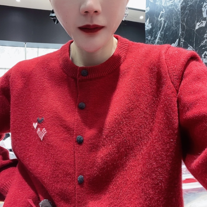 年款最新开衫毛衣