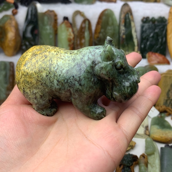 岫岩河磨玉（透闪石质玉） 手把未镶嵌