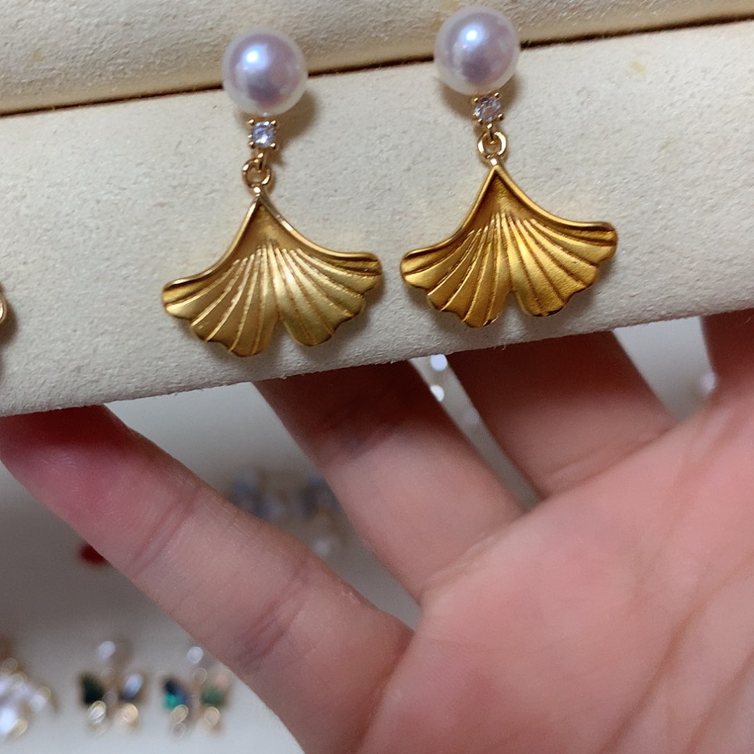 淡水珍珠耳饰合金