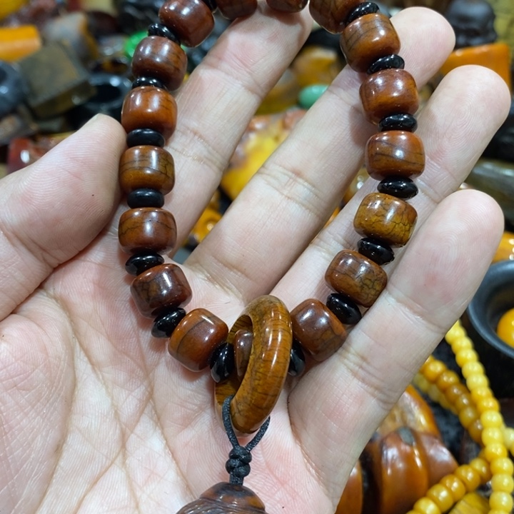 滴血莲花菩提手串