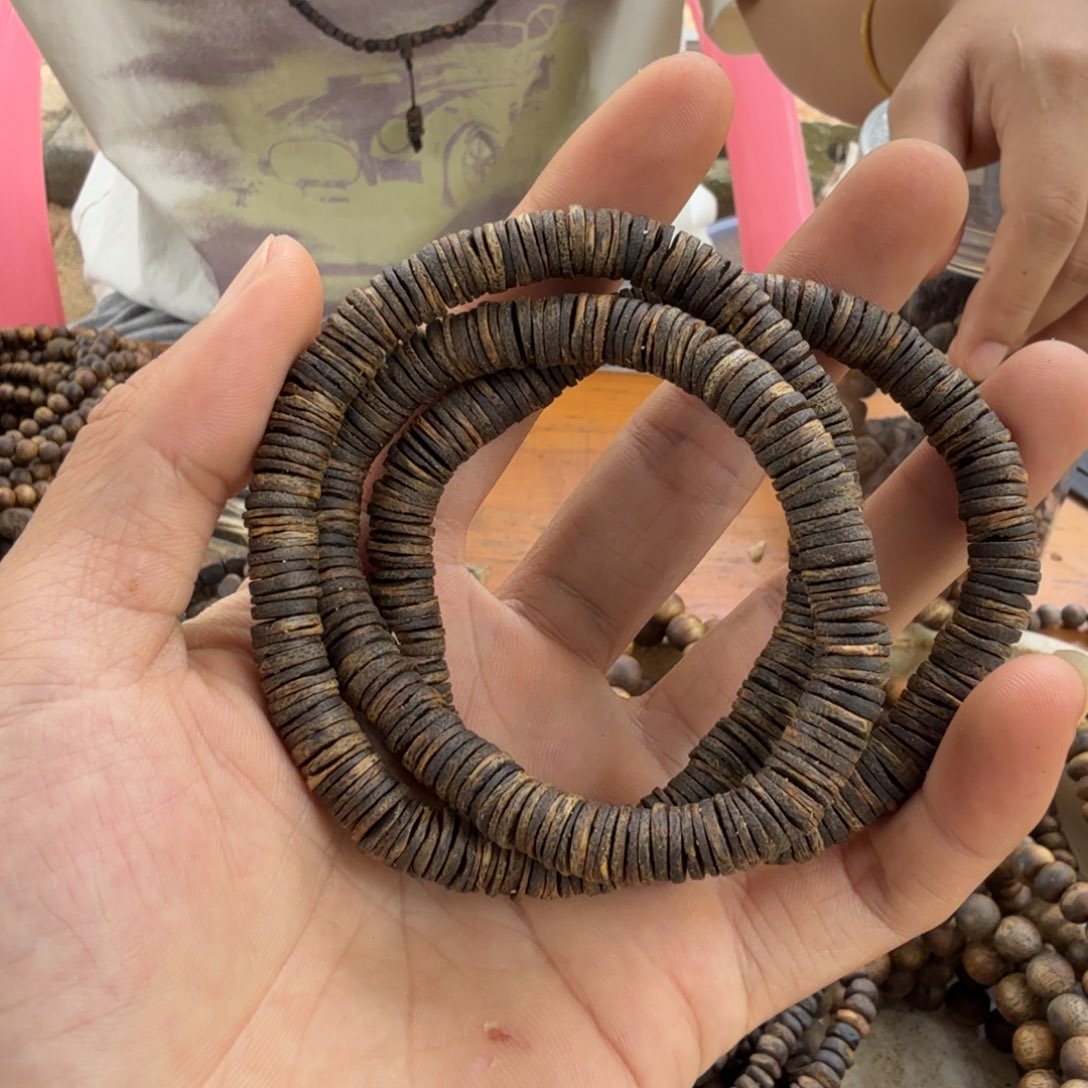 沉香碎屑沉香单圈0.8沉水片珠8克多样性发一