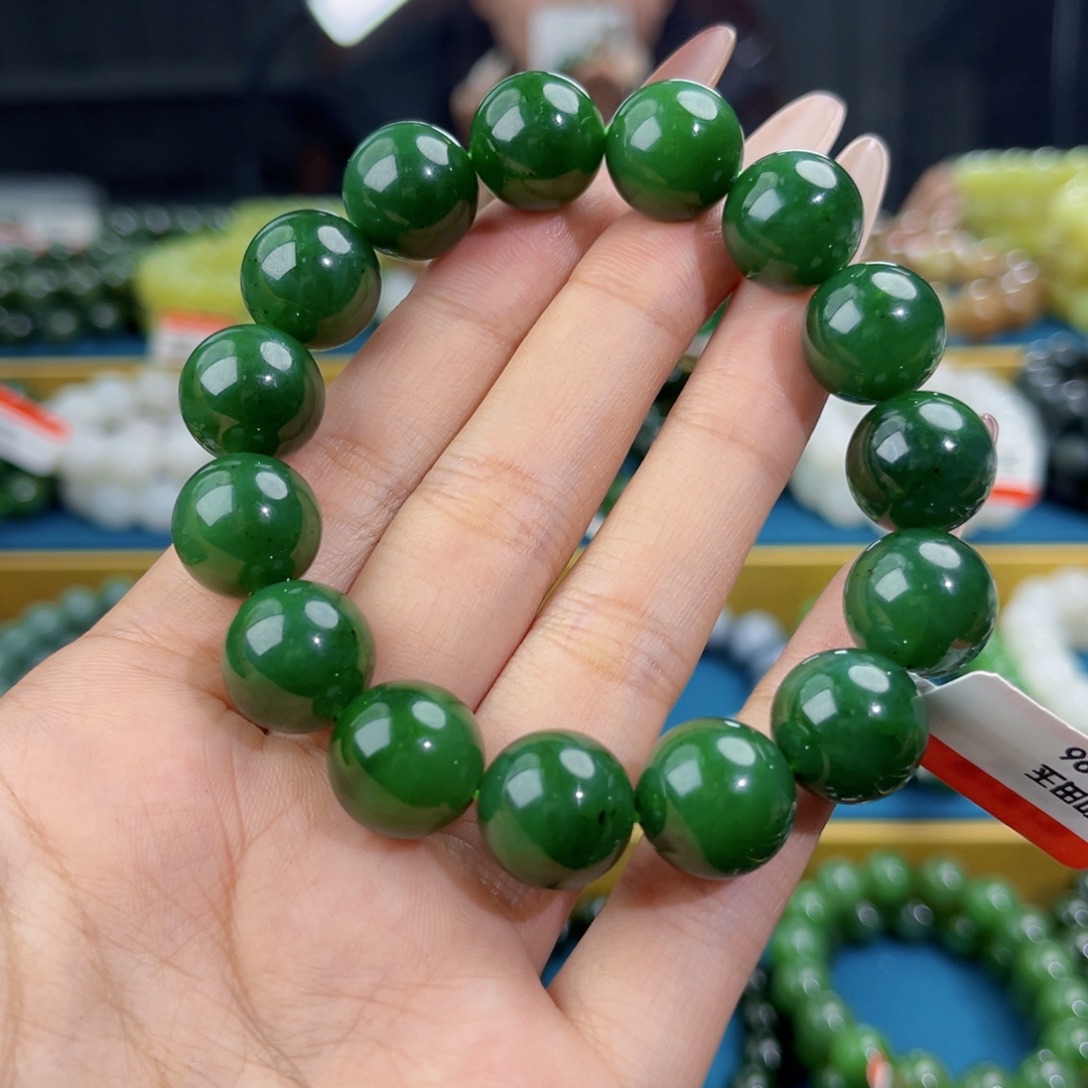 体***生和田玉未镶嵌手链天然和田玉俄碧辣阳绿手串14