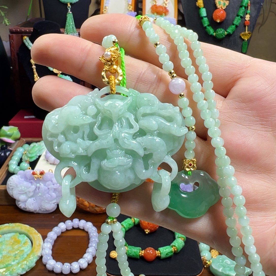 翡翠未镶嵌毛衣链五仙