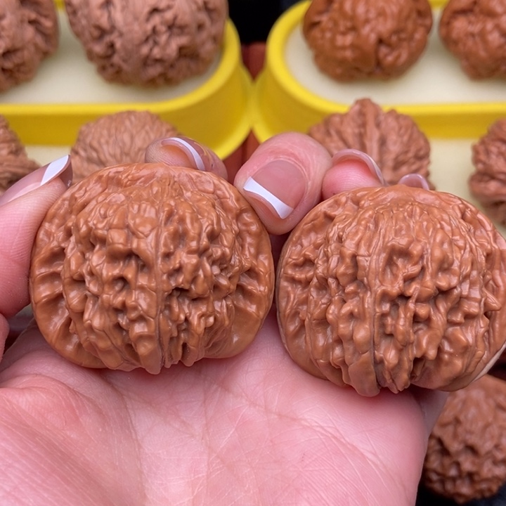 文玩核桃把件L****.43精品老树楼子