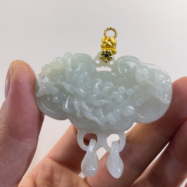 翡翠吊坠(赠链)未镶嵌代编织