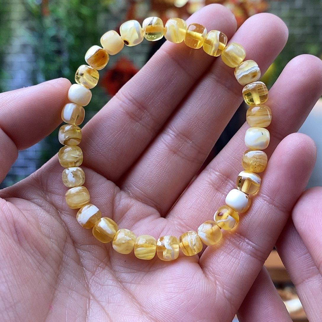 琥珀裸石未镶嵌蜜蜡手串6.8mm左右