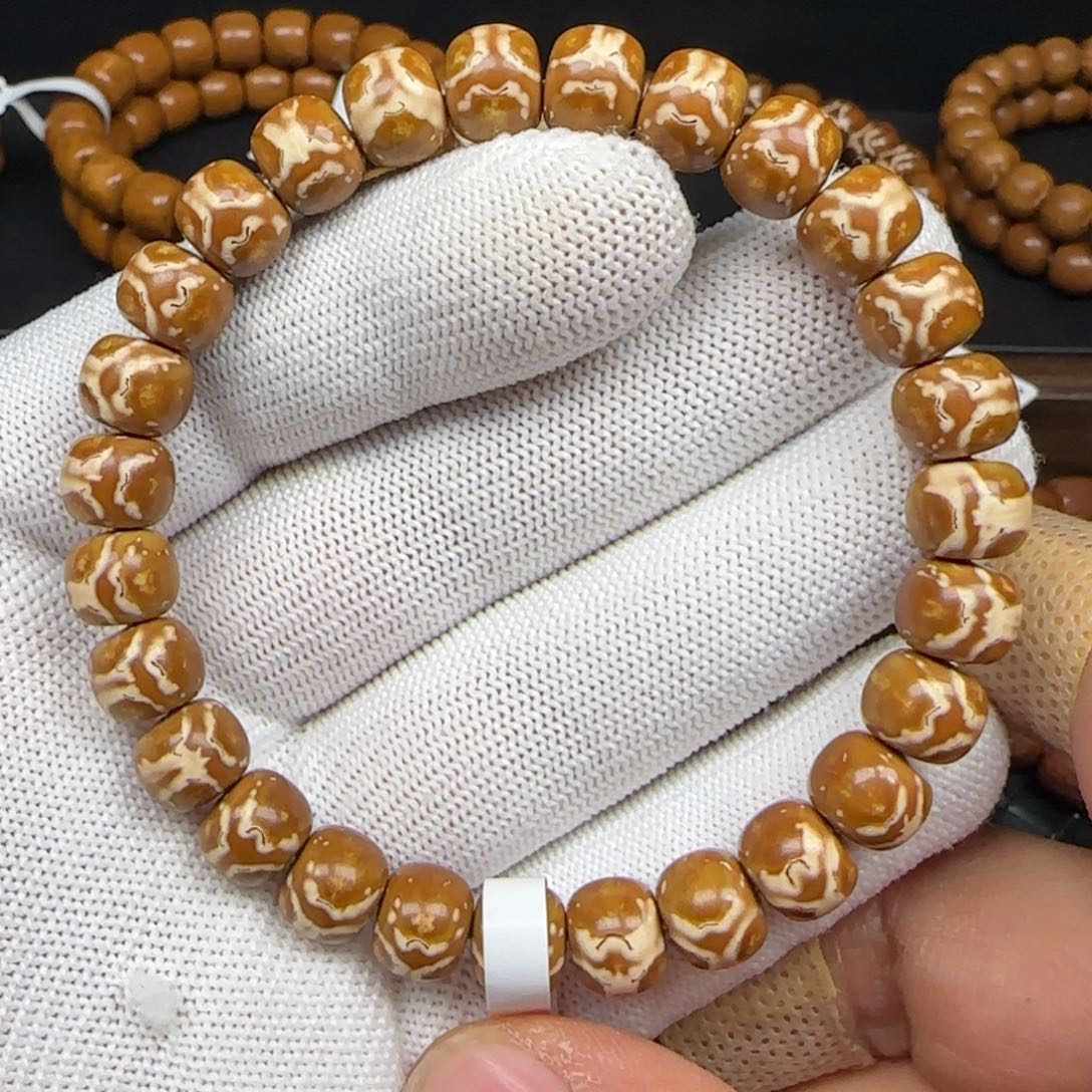紫金鼠手串9.3mm实心鬼王花脸（238）